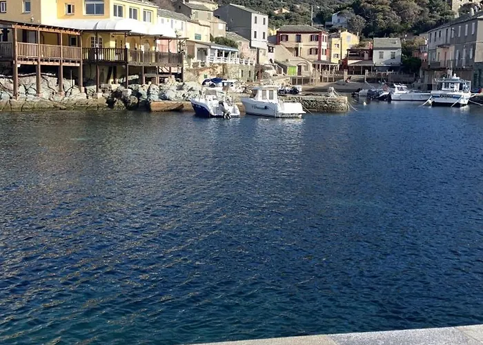 Hotes Chez Fernand 3*